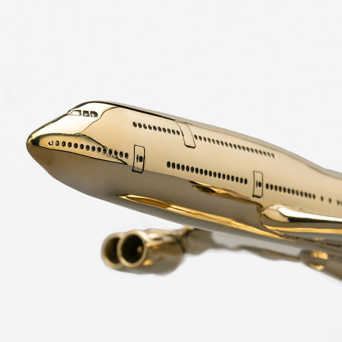 Boeing 747 Bronze Model