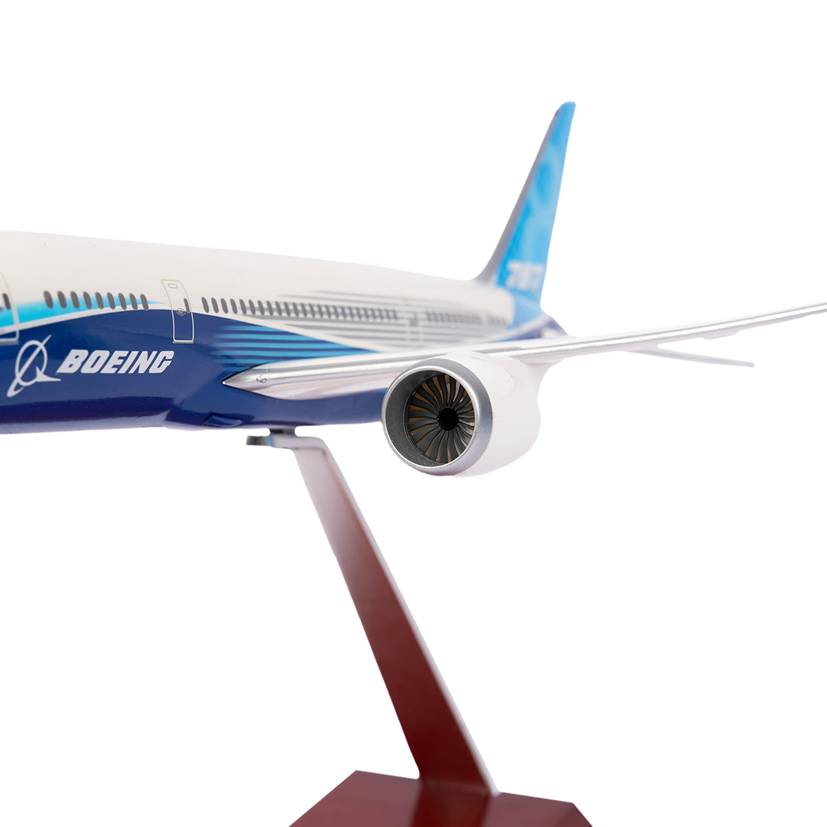 Boeing Unified 787-8 Dreamliner 1:200 Model