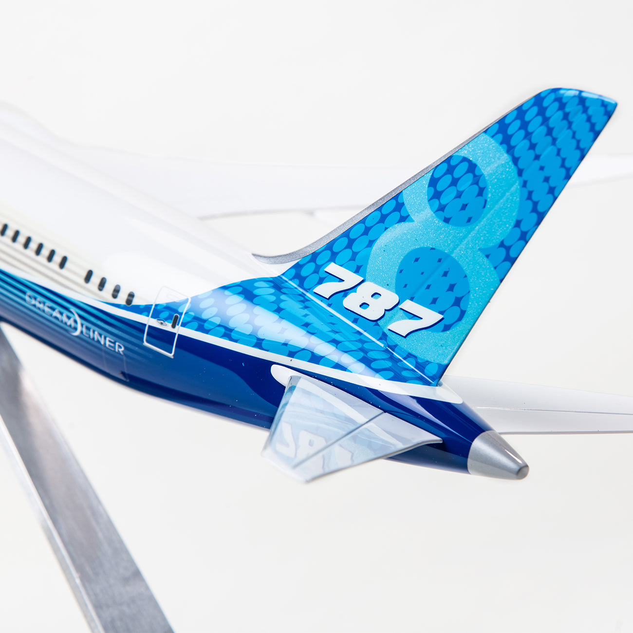 Boeing Unified 787-8 Dreamliner 1:100 Model (2857466265722)